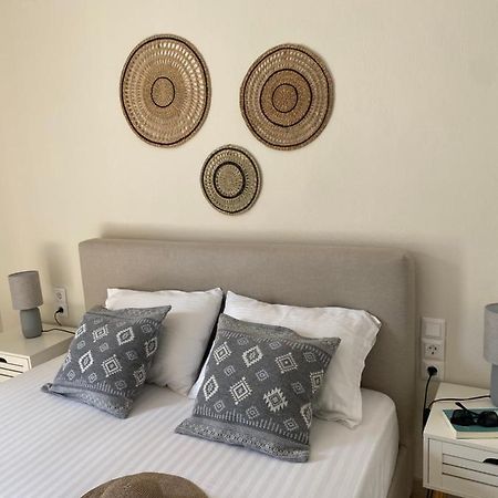 Libera Private Rooms Parga Esterno foto