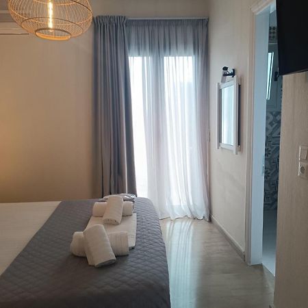 Libera Private Rooms Parga Esterno foto