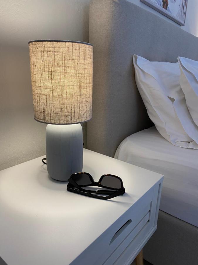 Libera Private Rooms Parga Esterno foto