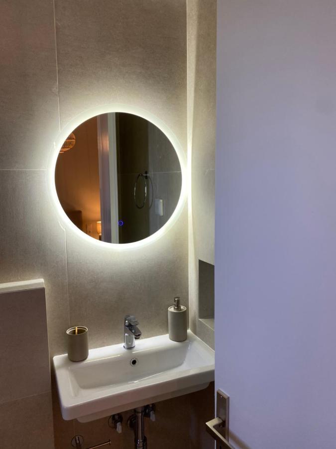 Libera Private Rooms Parga Esterno foto
