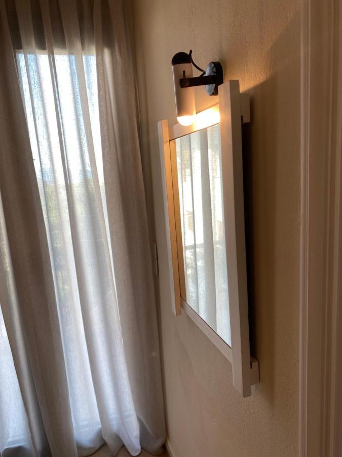 Libera Private Rooms Parga Esterno foto
